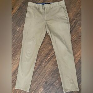 Banana Republic Men’s Fulton Chino Pants 32x32